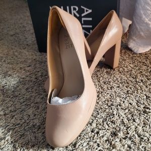 Naturalizer Nude Block Heels
